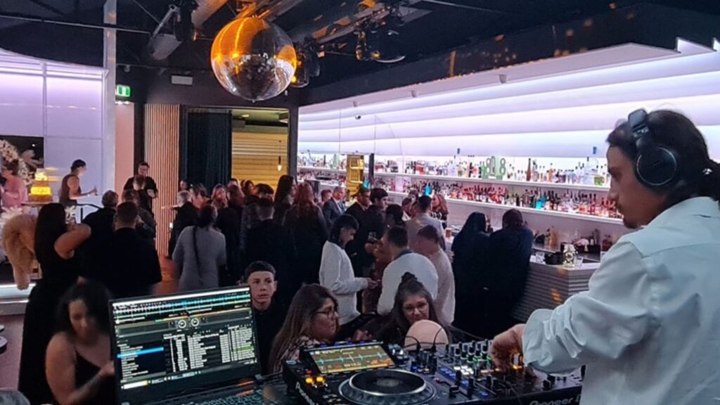 Why Melbourne DJ Hire is the Key to an Unforgettable Event